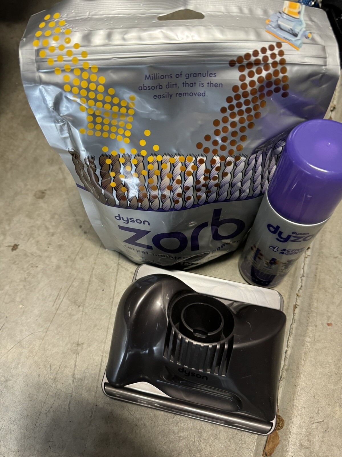 Dyson Zorb Carpet Cleaning Kit (open box) eBay