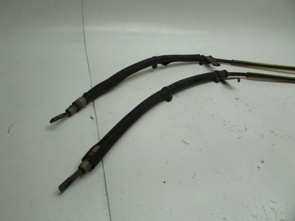 2011 Jaguar XJ Driver Passenger Rear Side Emergency Parking Brake Cable Set OEM - Image 2 of 4
