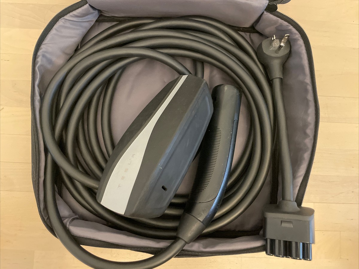 Tesla Model Y 3 S X Mobile Charger w/ NEMA 5-20 120v adapter 16A