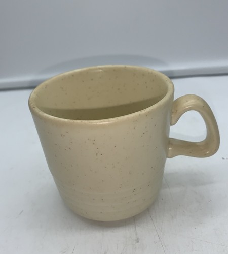 Vintage Set Of (8) Homer Laughlin HLC188 Flat Coffee Cups Stoneware USA - Picture 9 of 10