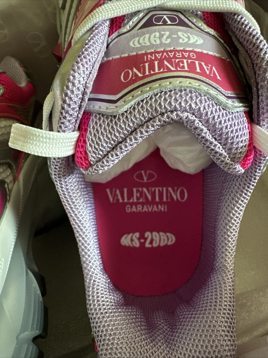 Valentino Garavani MS 2960 Rockstud Sneakers 38 US 8 White Valentino Garavani MS 2960 Rockstud Sneakers 38 US 8 White