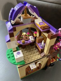 LEGO Elves 41176 The Secret Market Place 99.5% complete