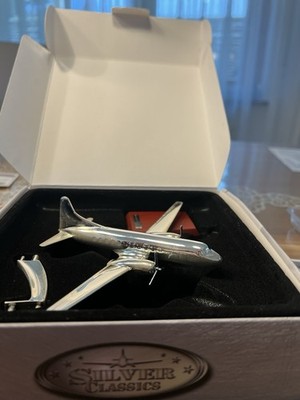 Fokker F27 1:200 Versilbert