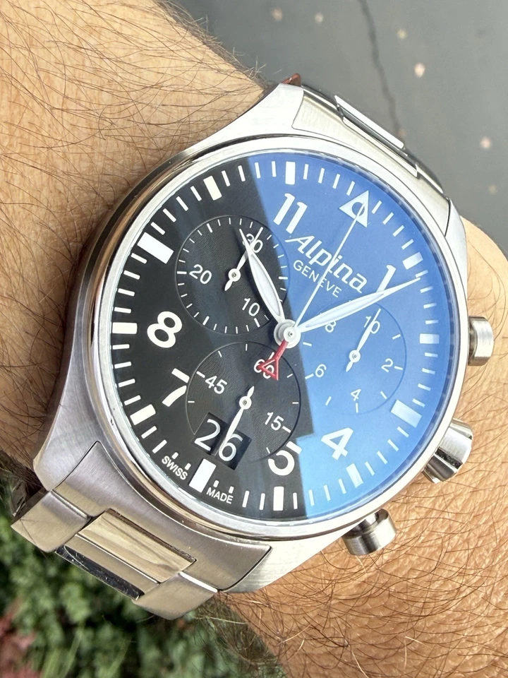 Alpina Startimer Pilot Chronograph AL-372B4S6B 44mm Big Date Mint US Seller - Image 3 of 4