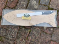 Inverawe Salmon Fish Rubber word Board & Steel Knife With Bakelite Handle 🐟 NEW