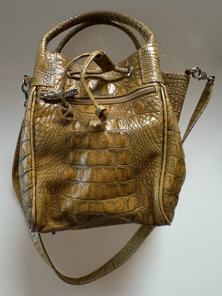 复古鳄鱼皮抽绳包 状况完好 13x8x6 — 第 4/4 张图片