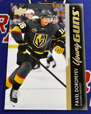 Top 2021-22 NHL Rookie Cards Guide and Hockey Rookie Card Hot List 14