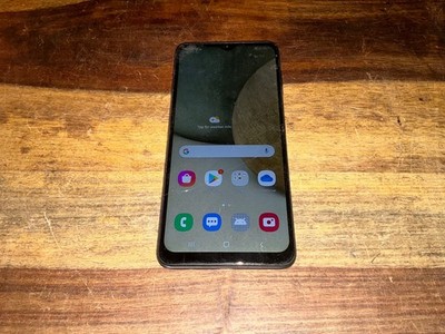 Samsung Galaxy A12 SM-A125F/DSN 64GB Dual SIM schwarz gesprungenes Display