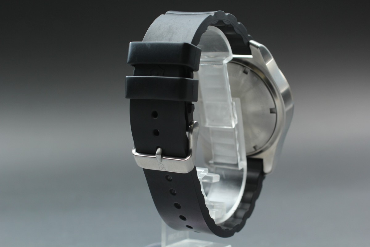 Victorinox 241682 INOX Date Quartz Black Men's Watch From Japan