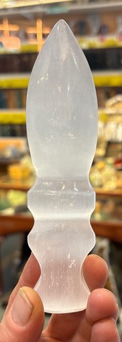 6” Selenite Anthame - 第 1/7 張圖片