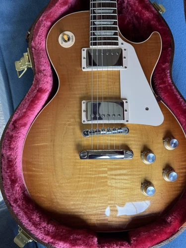 MINT 2024 Gibson Les Paul Standard '60s Unburst - 9.65lbs - Original Case - SAVE