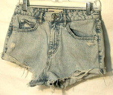 GARAGE DENIM SHORTS SIZE 7 LIGHT BLUE SHORT DISTRESSED CUT OFF 5 POCKET DESTROY