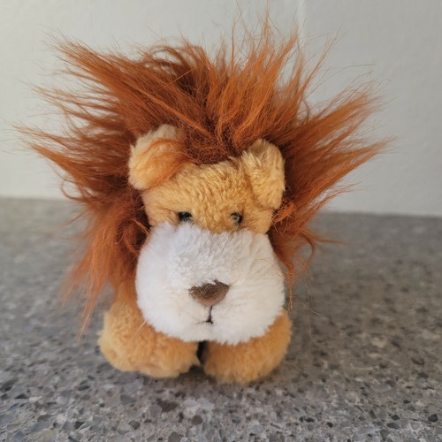 dakin stuffed lion