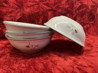 Pfaltzgraff Winterberry 6  Cereal/Soup Bowls.  Set Of 4 ~pristine