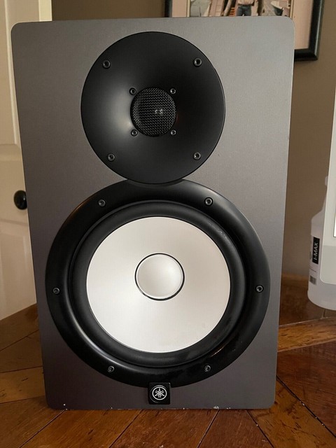 Yamaha HS8 Studio Monitor Speaker 