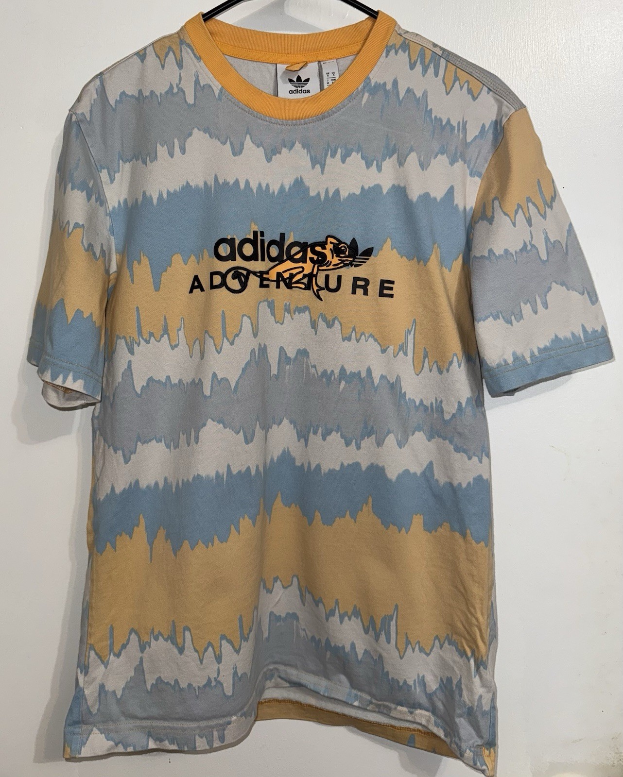 Adidas Originals Adventure Archive Print Mens T-Shirt Chameleon Logo Size Small
