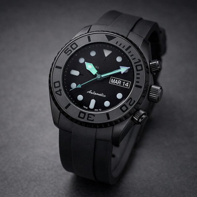 Maison Velior Dive Watch - NH35 Automatic - Black Dial 42mm Steel