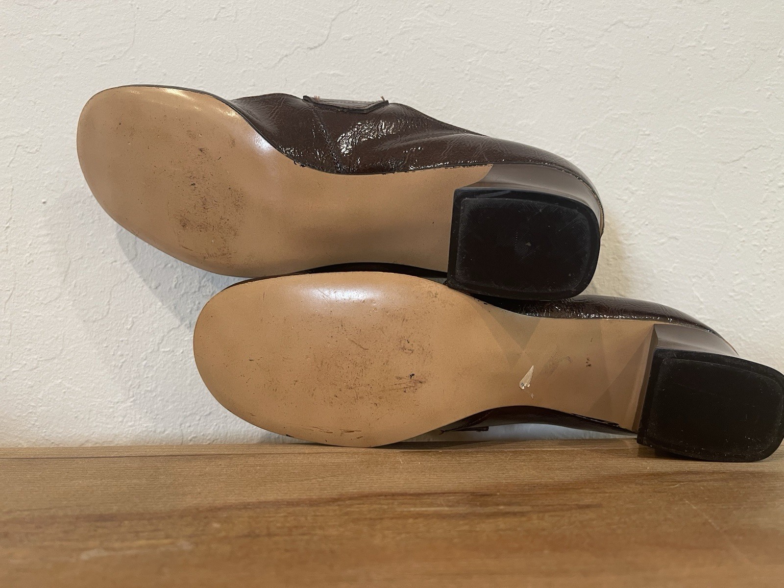Vintage Carol Brent (Montgomery Ward) 60s Mod Brown Gold Buckle Shoes 7AA