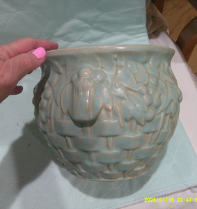 VINTAGE NELSON MCCOY JARDINIERE 6 1/2 tall 7 1/2 wide  basket weave & berries