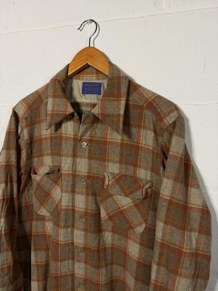 Vintage 1960s Brown Plaid Pendleton Loop Collar Flannel - size Large - Image 4 of 4