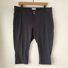 Columbia Omni-Shield Advanced Repellency Black Hiking Pants Cropped Size 16