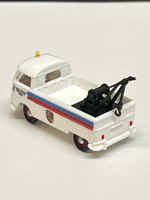 Brekina HO 1960-1963 Volkswagen Pritsche T1b Standard-Cab Tow