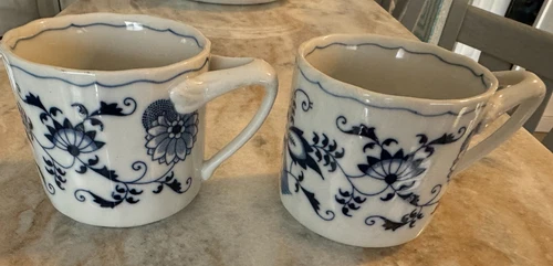 Pair of Mugs Blue Danube by Blue Danube (Japan) 3 1/4