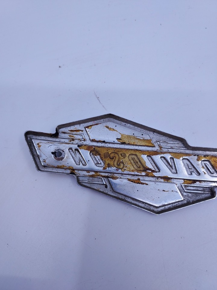 A SET OF 19631965 ORIGINAL HARLEY DAVIDSON PANHEAD GAS TANK EMBLEMS eBay