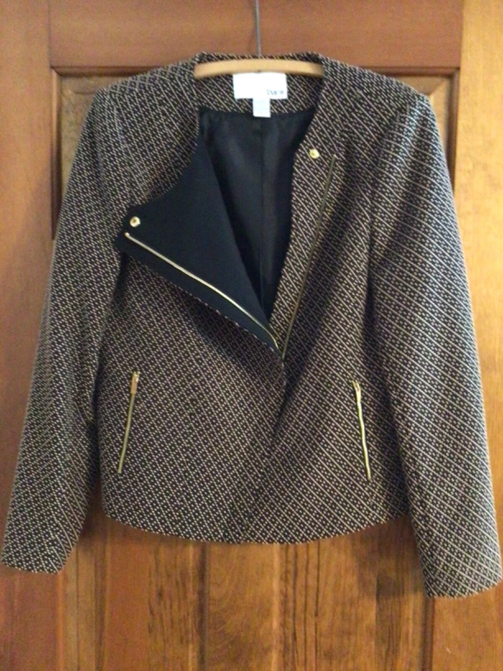 Chaqueta Blazer EXQUISITA Bar III Mujer’s 14 Texturizada Cremallera Dorada 60% De Descuento ¡AL POR MENOR! Foto 3 de 4