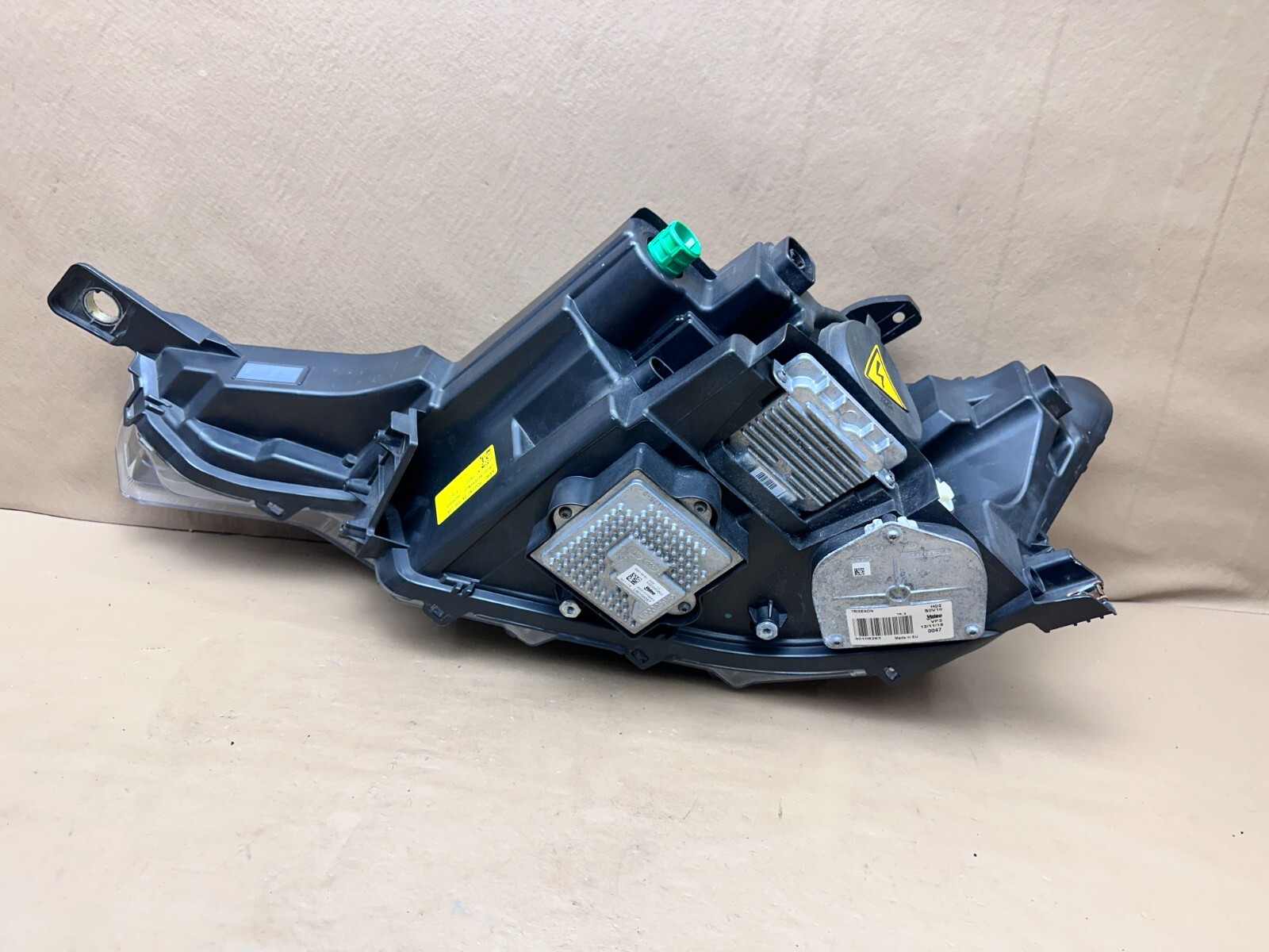 Mint! 2017 2018 2019 2020 Maserati Levante Xenon HID Right RH AFS Headlight OEM