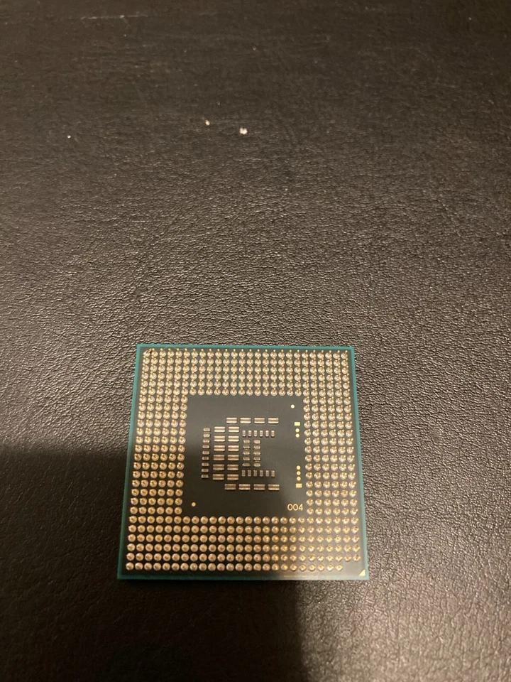 CPU Processore Intel Core Duo 2 P8600 2.40/3M/1066 SLGFD - mobile dual - Immagine 2 di 2