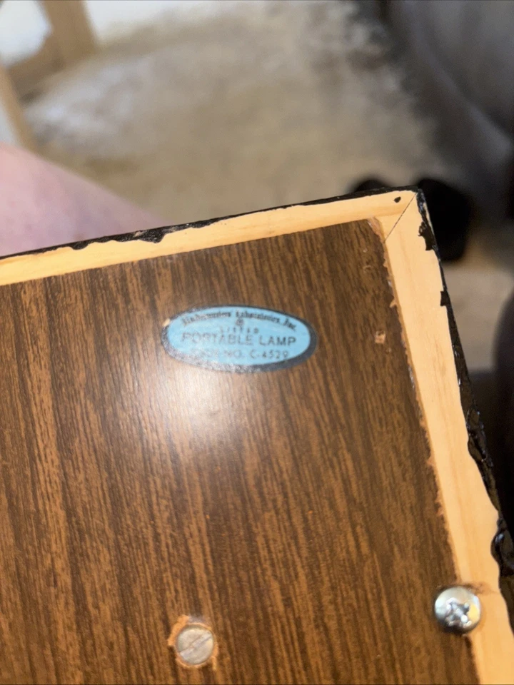 Lighted Billiards Box Framed Sign Foil Stained Faux Glass Art 1970s 17"x7"x3.75 - Image 3 of 3