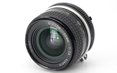 Nikon Nikkor 24mm 1:2,8 Objektiv Ai