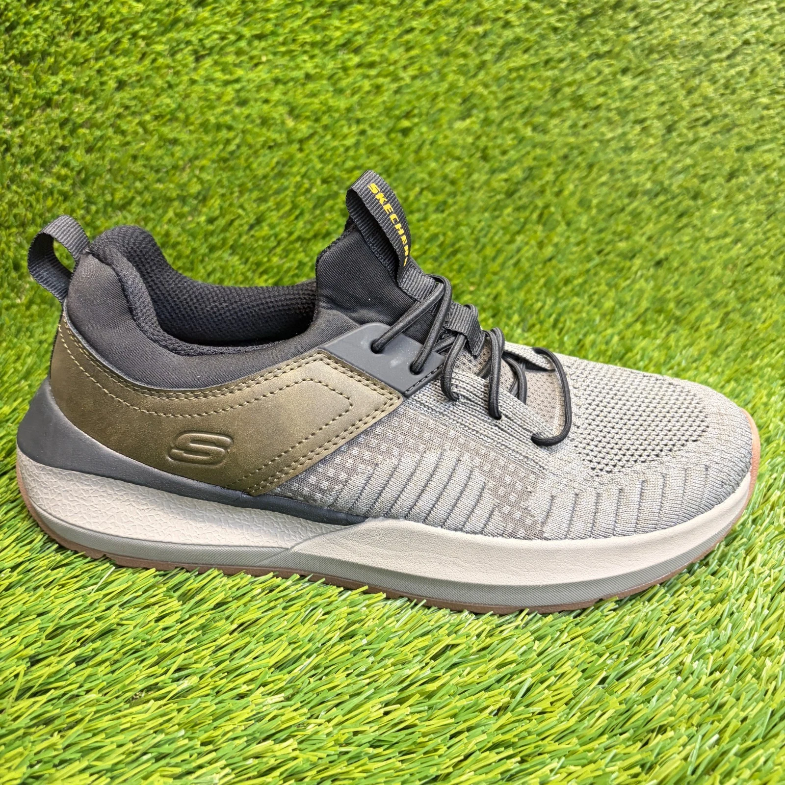 Skechers Neville Calhan Mens Size 8.5 Gray Olive Athletic Running Shoes Sneakers