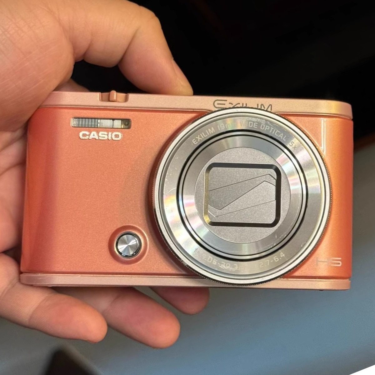 Casio Exilim EX-ZR5000 Digital Camera Salmon Pink - 12.1MP 5x