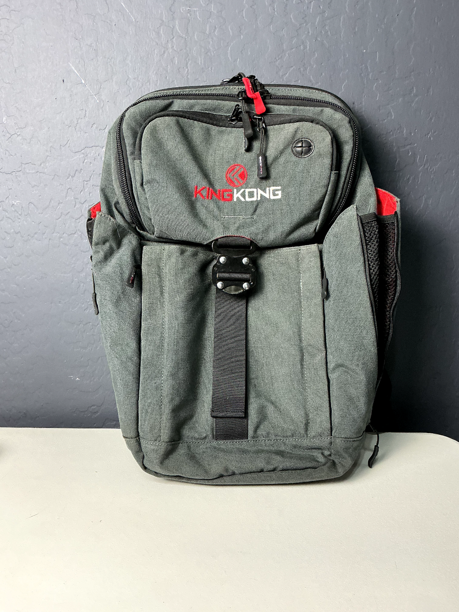 King Kong KNKG Large Gym Gray with Red Interior