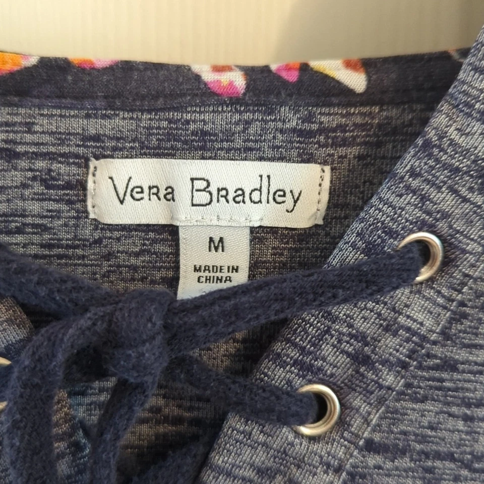 EUC Vera Bradley Sweatshirt Hoodie, M - Изображение 3 из 4