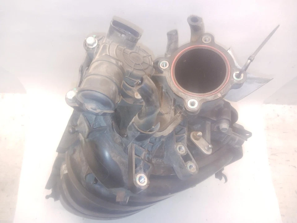 Colector de admisión '17-'20 KIA FORTE 2,0 L OEM ¡6 meses de garantía! Foto 2 de 3