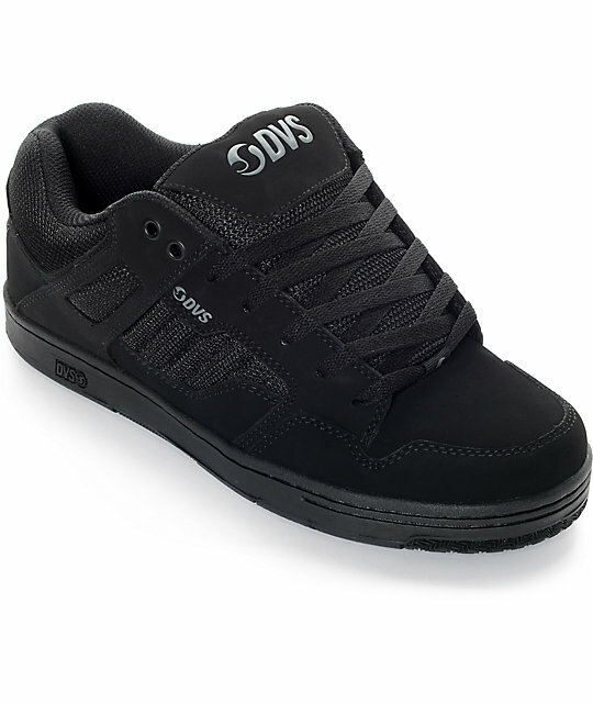 dvs skate shoes