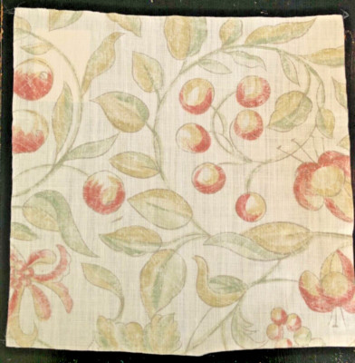 ZOFFANY Canterbury in Chintz 17 1/2'' Linen Fabric Sample
