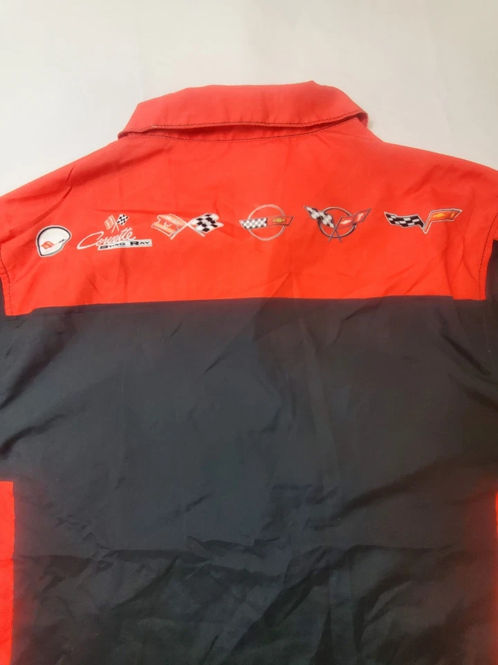 Chevrolet Corvette Shirt Mens Size Medium Black Red Short Sleeve Button Up Adult - Image 4 of 4