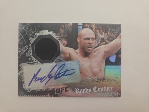 Randy Couture [Autograph Relic] #42 2010 Topps UFC Main Event card