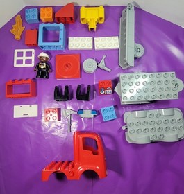 Lego Duplo 10592 Fire Truck Complete Set Fireman Firefighter Flame