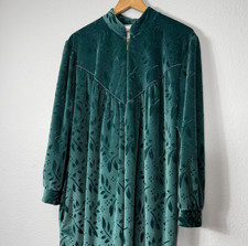 Vintage 80s Vanity Fair Large Green Crushed Velour Zip Robe Kaftan Floral