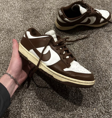 Nike Dunk Low Men s Brown White Low Top Lace-Up Rubber Sole Sneaker