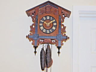 Antique Ornate Black Forrest Cuckoo Clock Good Condition & Working Order.