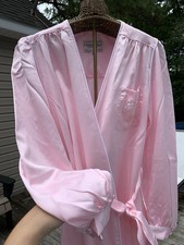 Vintage Christian Dior Gorgeous Pink Robe Size Small. New With Tags