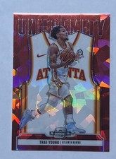 2020 Panini Contenders Optic Uniformity Red Cracked Ice Prizm Trae Young #16 4k8
