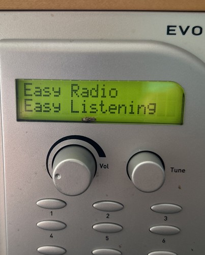 Pure Evoke-1 DAB Radio - Picture 2 of 9