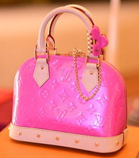 Absolute Rarität: Louis Vuitton Alma BB Neon...